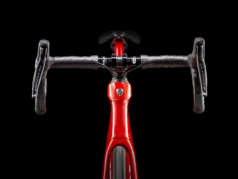 Trek Domane SLR 7 Disc Carbon Road Bike 2021 in Red and Black -7